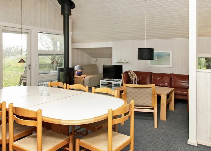 6 Person In Humble-by Traum * Nordenbro Vesteregn